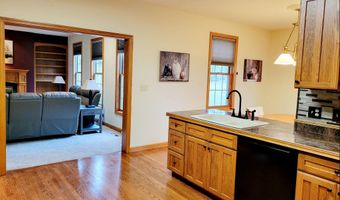 3014 Ridgetop Rd, Ames, IA 50014