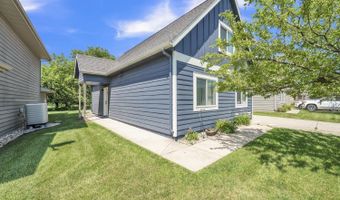 290 240th Ave #103, Arnolds Park, IA 51331