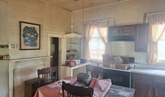 880 Sellers Rd, Baxley, GA 31513