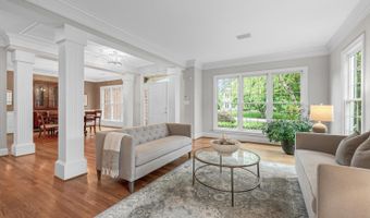 43079 LAGO GALLERIE Ct, Ashburn, VA 20148