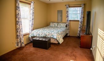 2115 Blackshear Hwy, Baxley, GA 31513