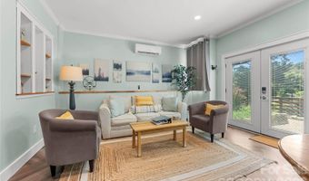 341 Pearson Dr, Asheville, NC 28801