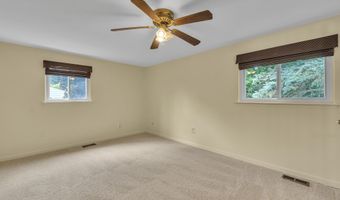 2145 Steeplechase Dr, Ann Arbor, MI 48103