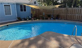 1329 Westbrooke Terrace Dr, Ballwin, MO 63021