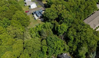 Woodlawn Avenue, North Providence, RI 02911