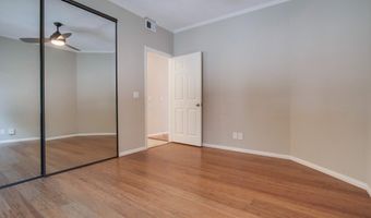 6970 Sandpiper Pl, Carlsbad, CA 92009