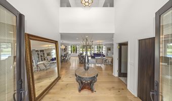 2760 N Territorial Rd W, Ann Arbor, MI 48105