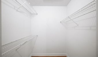 1528 Oakleaf Dr, Auburn, GA 30011