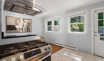 136 A Belgrade Ave, Boston, MA 02131