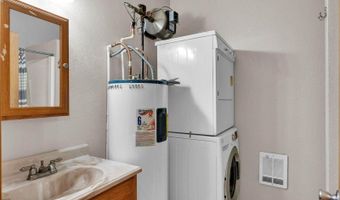 181 Deer Meadow Ln, Blanchard, ID 83804