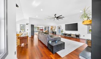 12 Fernwood Rd, Billerica, MA 01821
