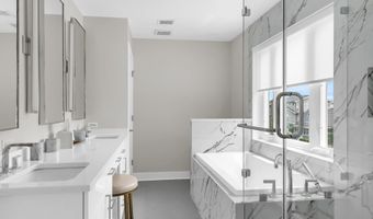 516 Club Dr, Bay Head, NJ 08742