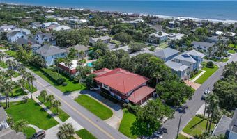 1313 E COAST Dr, Atlantic Beach, FL 32233