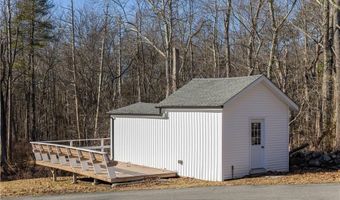 311 Hope Rd, Cranston, RI 02921