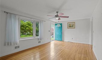 116 Clearview Dr, North Kingstown, RI 02852