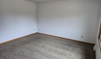 5695 Wilshire Dr, Madison, WI 53711