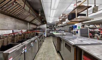 1 Angell Rd, Narragansett, RI 02882
