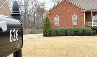 626 Berry Hill Ln, Arab, AL 35016