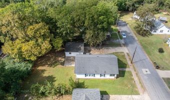 215 Ash St, Alma, AR 72921