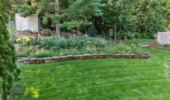 6809 Pilgrim Rd, Madison, WI 53711