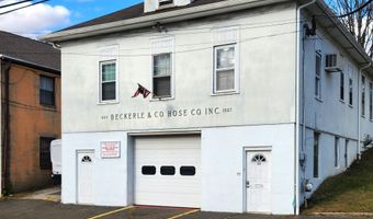 69 Liberty St, Danbury, CT 06810