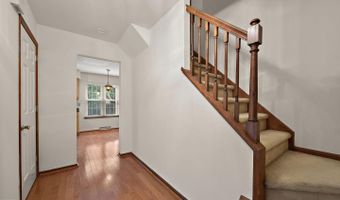 8 SIGNAL HILL Dr, Hockessin, DE 19707