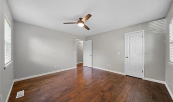 2401 SE 16th St, Bentonville, AR 72712