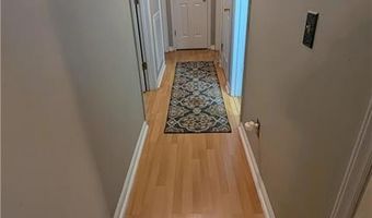 2474 Woodridge Dr, Asheboro, NC 27205