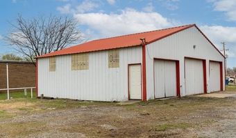 205 S Mayes St, Adair, OK 74330
