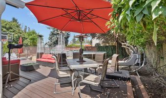 1127 LINN Ave, Oregon City, OR 97045