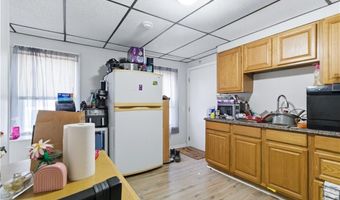 505 Washington St, Coventry, RI 02816
