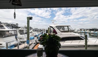 1000 N Bay Ave C7, Beach Haven, NJ 08008