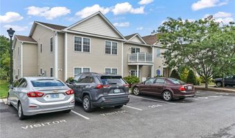 2 Gray Coach Ln 210, Cranston, RI 02921