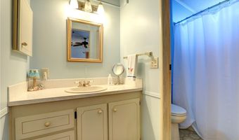 313 Avocado Dr, Barefoot Bay, FL 32976