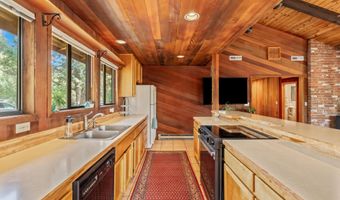 733 NW Saginaw Ave, Bend, OR 97703