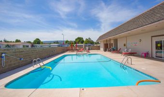 555 Freeman Rd #94, Central Point, OR 97502