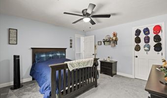 14 Cliff Rd, Bellingham, MA 02019