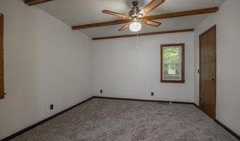 1868 W Ox Yoke Rd NW, Backus, MN 56435