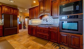 4924 Orchard Bench Rd, Basin, WY 82410