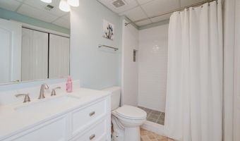 143 GRANDE CLUB Dr, Alabaster, AL 35114
