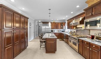 63 Taylor Rd, Colchester, CT 06415