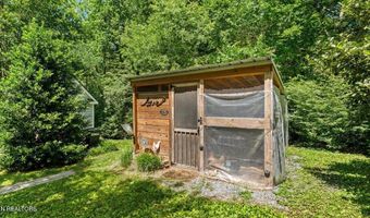 1411 Wood Creek Dr, Athens, TN 37303