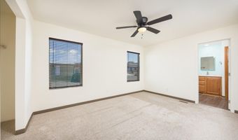 692 W Pony Express Ln, Benson, AZ 85602