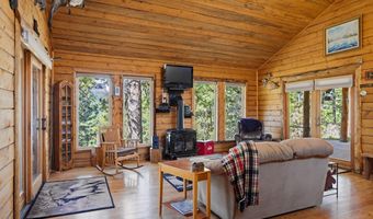 461 Hilltop Rd, Cascade, ID 83611