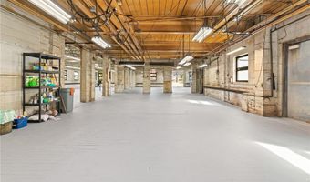 22 Field St, Cranston, RI 02920