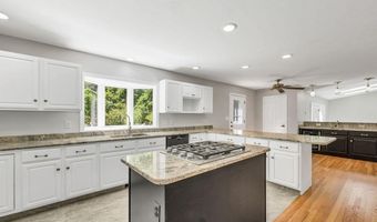5 Sullivan Dr, Bow, NH 03304
