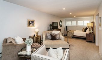 2201 Timberland Rd, Ames, IA 50014