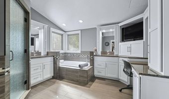 5937 County Road 427, Auburn, IN 46706