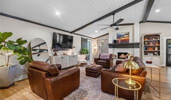 1002 NW 9th St, Bentonville, AR 72712