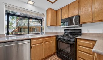 3537 W Greentree Cir C, Anaheim, CA 92804